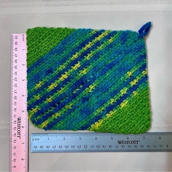 Hand Crafted Crochet Hot Pad Pot Holders Set of 3‎ NEW - Picture 7 of 7